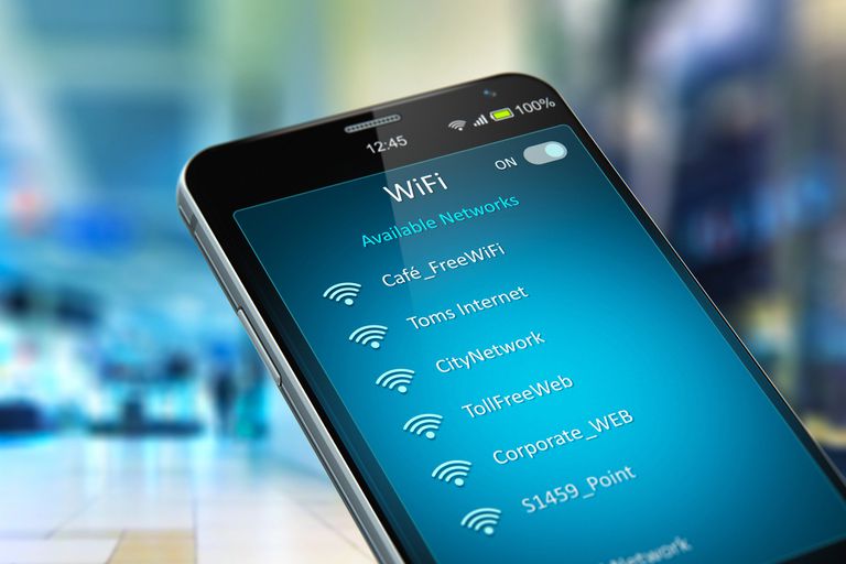 Существует два способа избежать оплаты root-прав для доступа к паролю Wi-Fi на устройстве Android